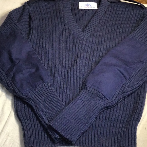 DSCP GUARDIAN COLLECTION Navy Blue military Sz 40 R Ribbed V-Neck wool Sweater - Picture 10 of 10